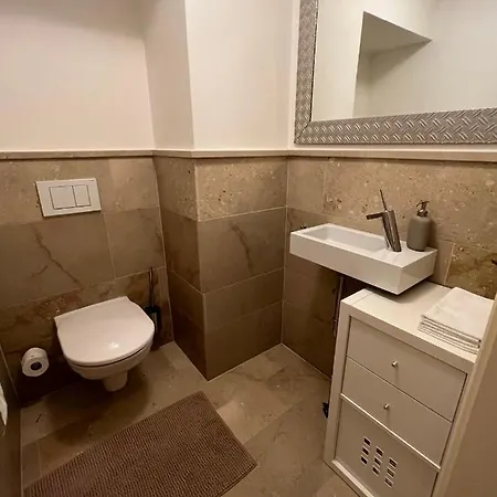 Palais Am Kai - Zentrale Lage, Kostenloser Parkplatz *