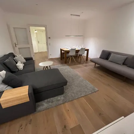 Palais Am Kai - Zentrale Lage, Kostenloser Parkplatz *