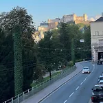 Palais Am Kai - Zentrale Lage, Kostenloser Parkplatz *