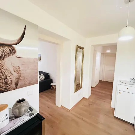 Palais Am Kai - Zentrale Lage, Kostenloser Parkplatz Homestay szállás *