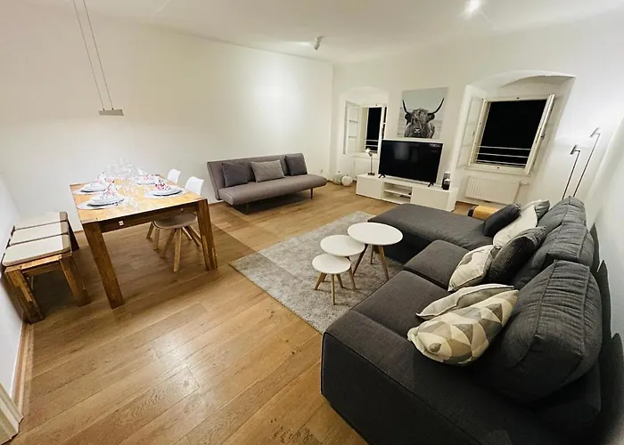 Palais Am Kai - Zentrale Lage, Kostenloser Parkplatz