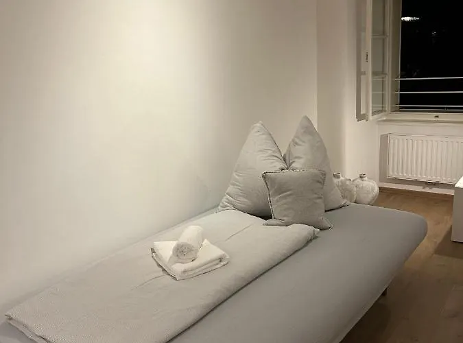 Homestay szállás Palais Am Kai - Zentrale Lage, Kostenloser Parkplatz *